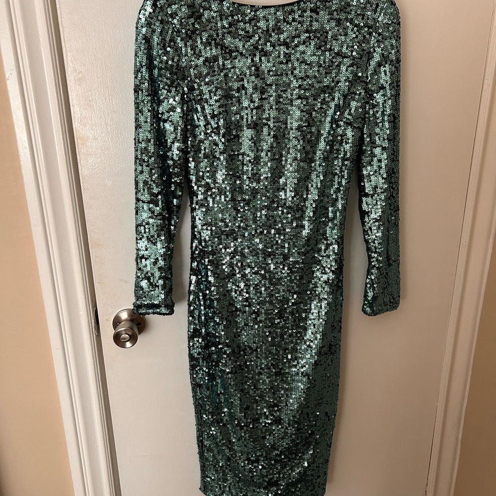 Elegant Green Sequin Dress
